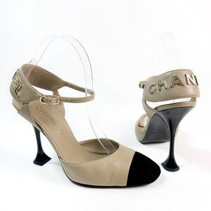 CHANEL 2021 D’Orsay Logo Beige Black Heels Size 39 Platform Velvet Cap Toe